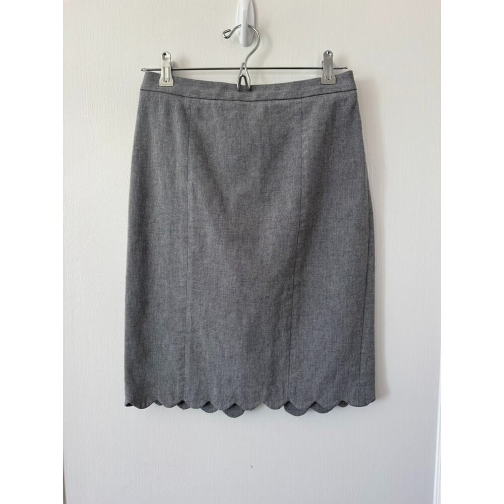 Banana Republic Women's Gray Scalloped Pencil Skirt Size 0
